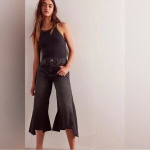 NWT FREE PEOPLE We The Free Washed Black Ripple Wide Leg Crop Jean SZ: 33